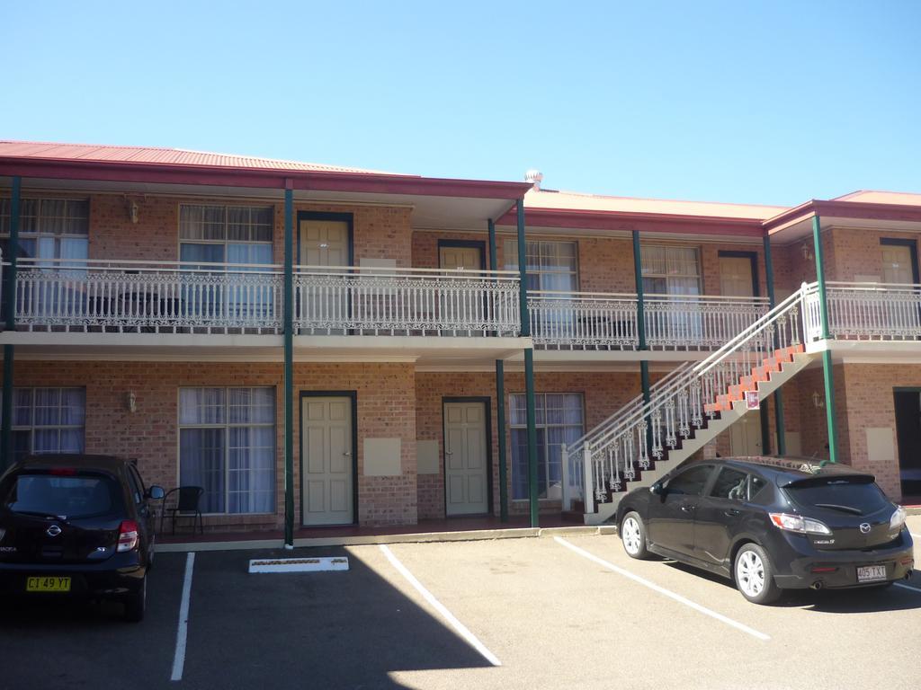 Heritage Motor Inn Goulburn Exterior photo