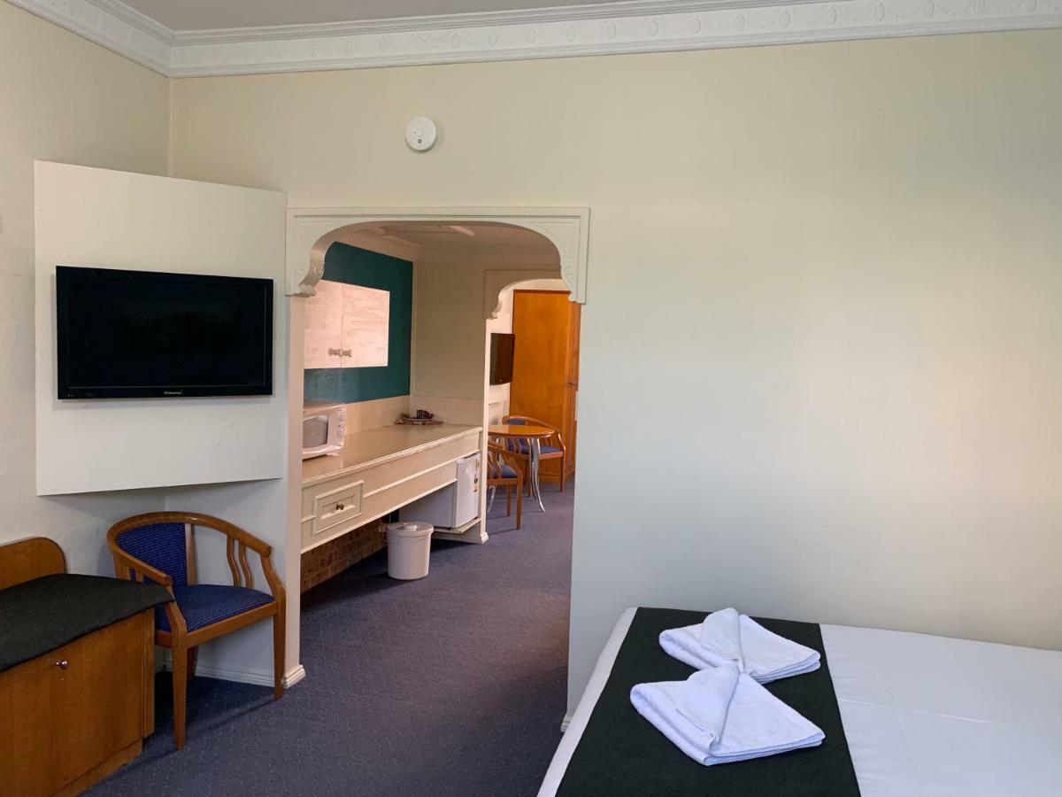 Heritage Motor Inn Goulburn Exterior photo